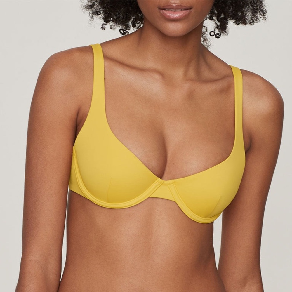 NWT Cuup scoop bikini top size 14 (34 F 36 E)